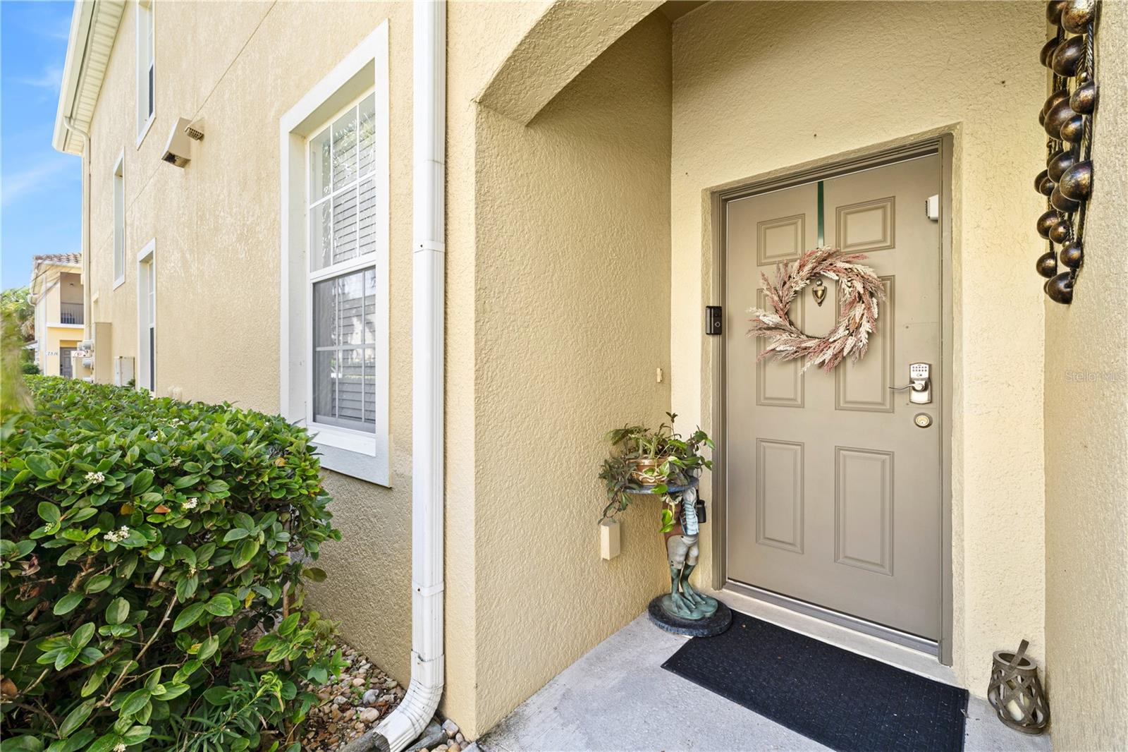 OAKWATER PH 02-6 CONDO - Residential