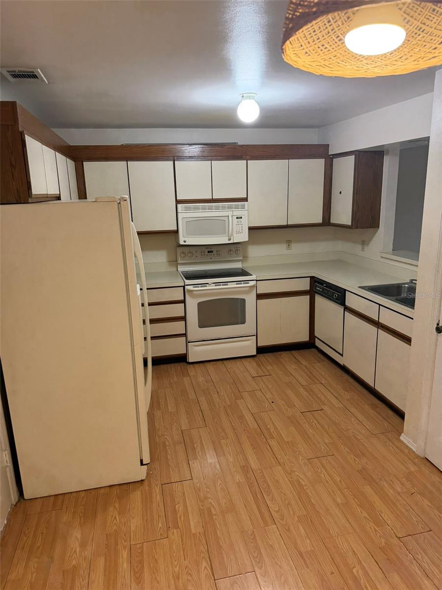 BVL UNIT 10 - Residential