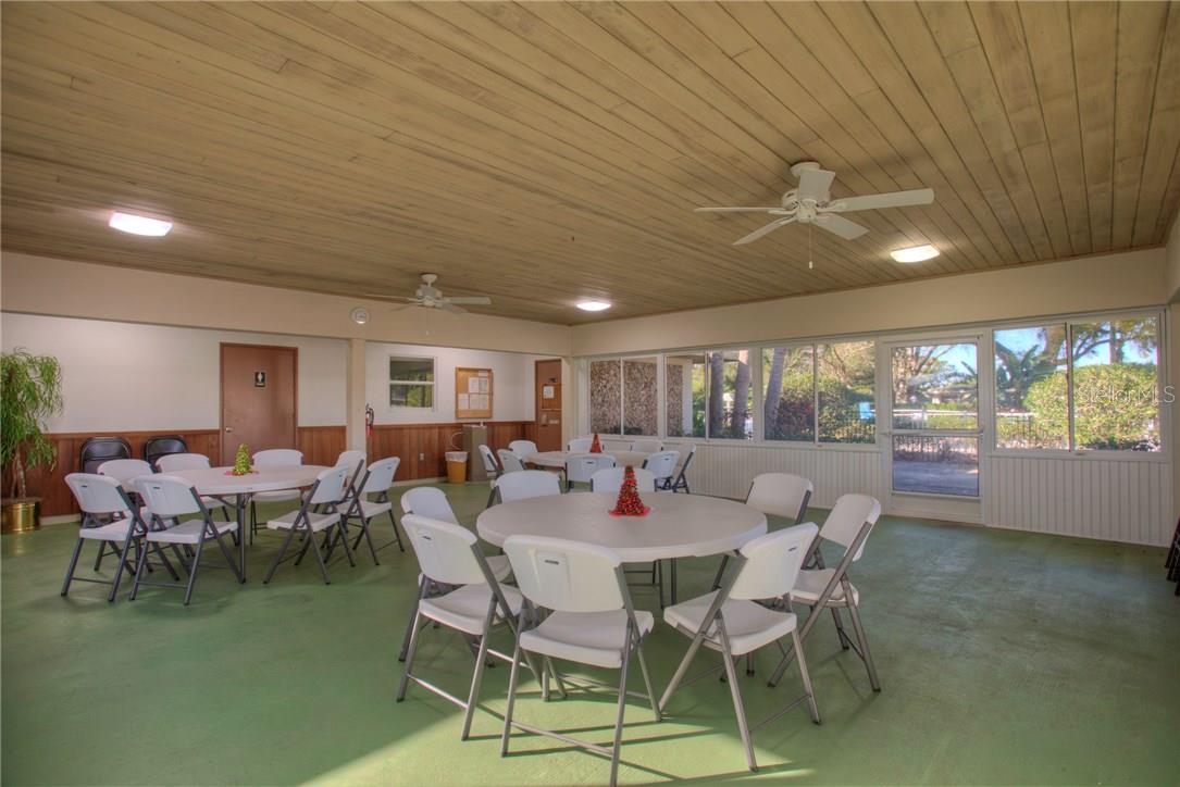 PALM-AIRE AT DESOTO LAKES CNTRY - Residential Lease