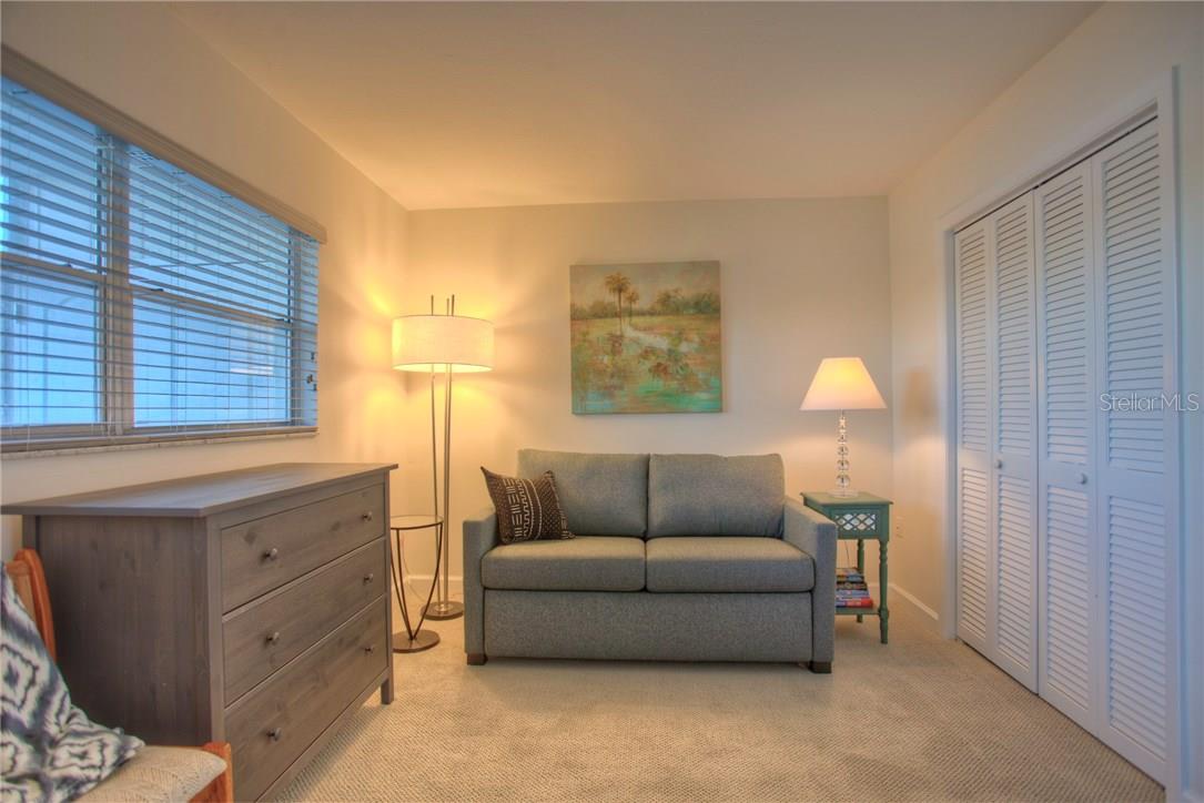 PALM-AIRE AT DESOTO LAKES CNTRY - Residential Lease