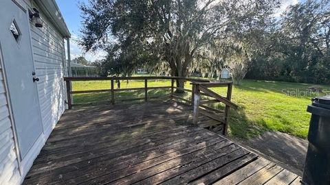 A home in PLANT CITY