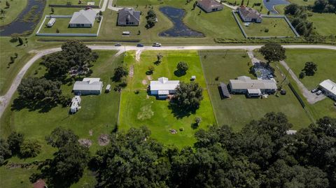 A home in PLANT CITY