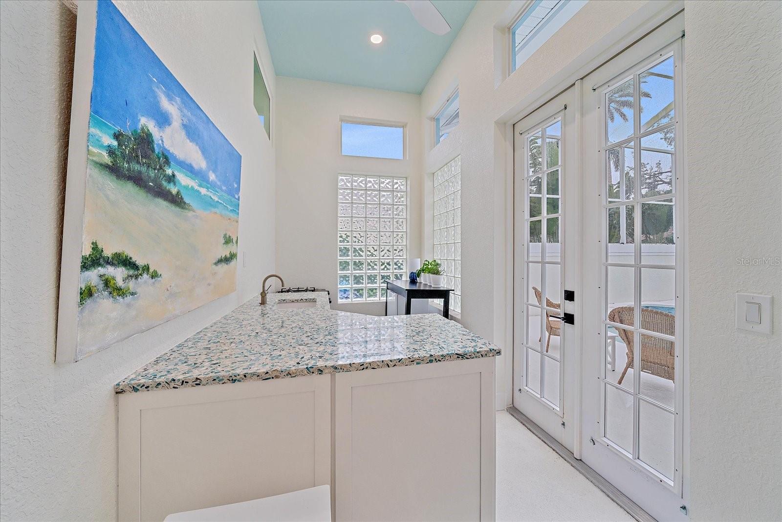 UNIVERSITY PARK GOLF AND COUNTRY CLUB - Residential