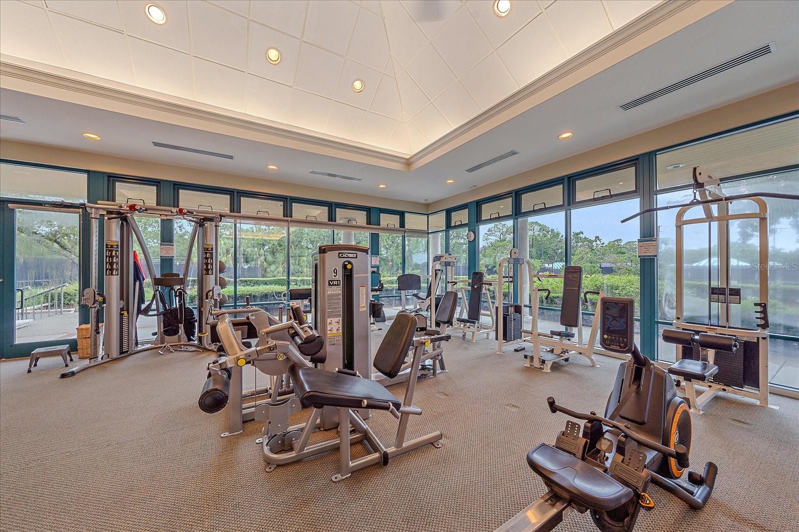 UNIVERSITY PARK GOLF AND COUNTRY CLUB - Residential