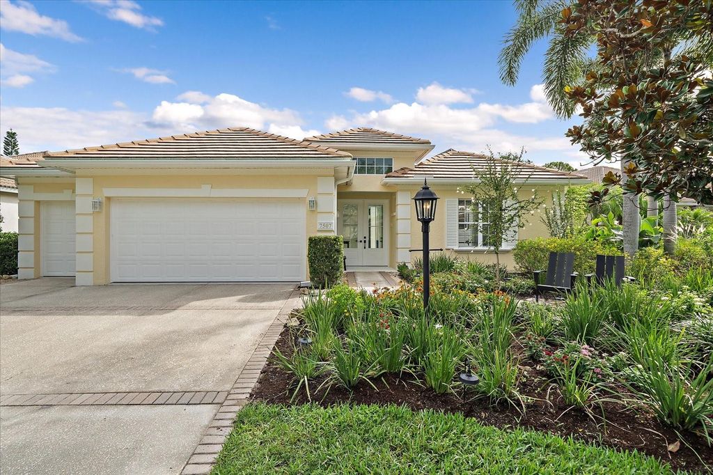 Photo of 7507 Ascot Court, Bradenton, FL 34201 (MLS # A4692699)