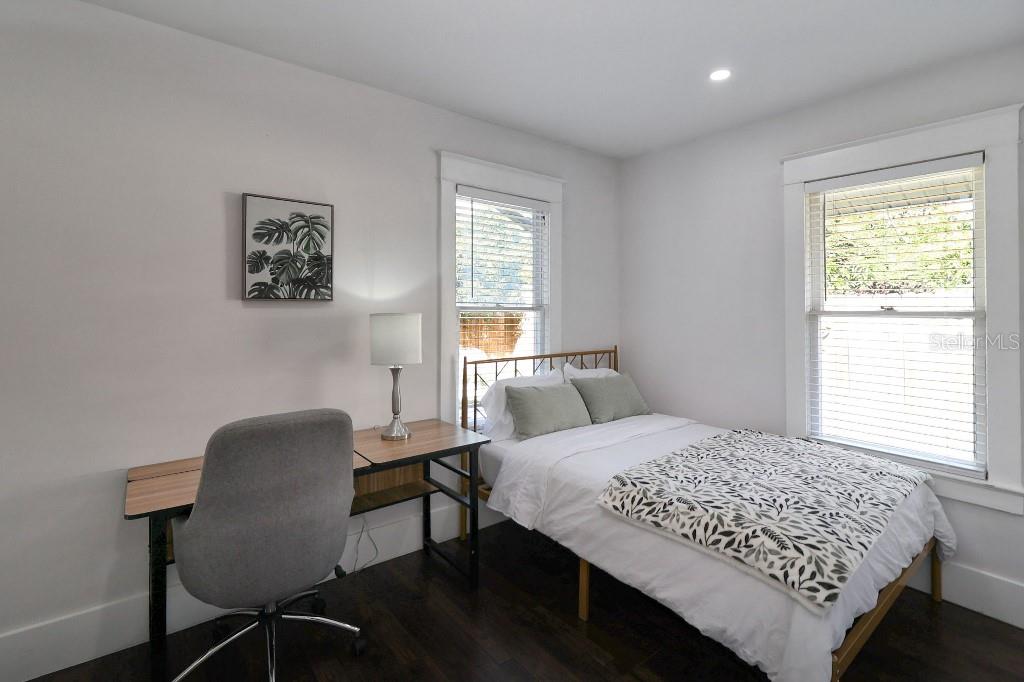 TAMPA OVERLOOK - Residential