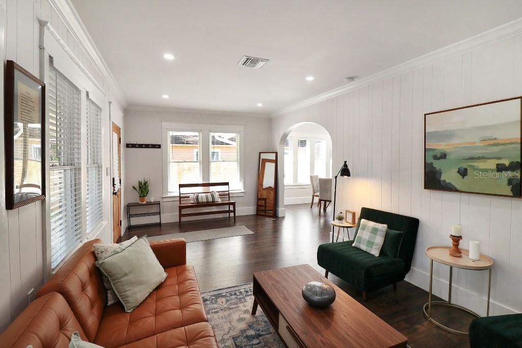 Photo of 9310 N 18th Street, Tampa, FL 33612 (MLS # TB8498679)