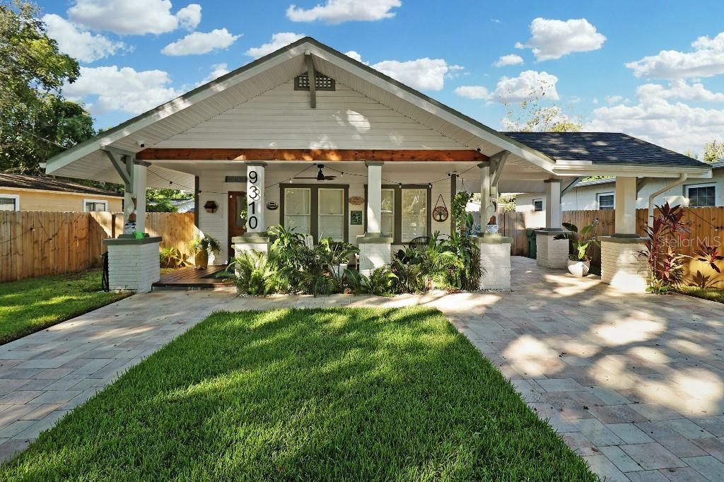 Photo of 9310 N 18th Street, Tampa, FL 33612 (MLS # TB8498679)