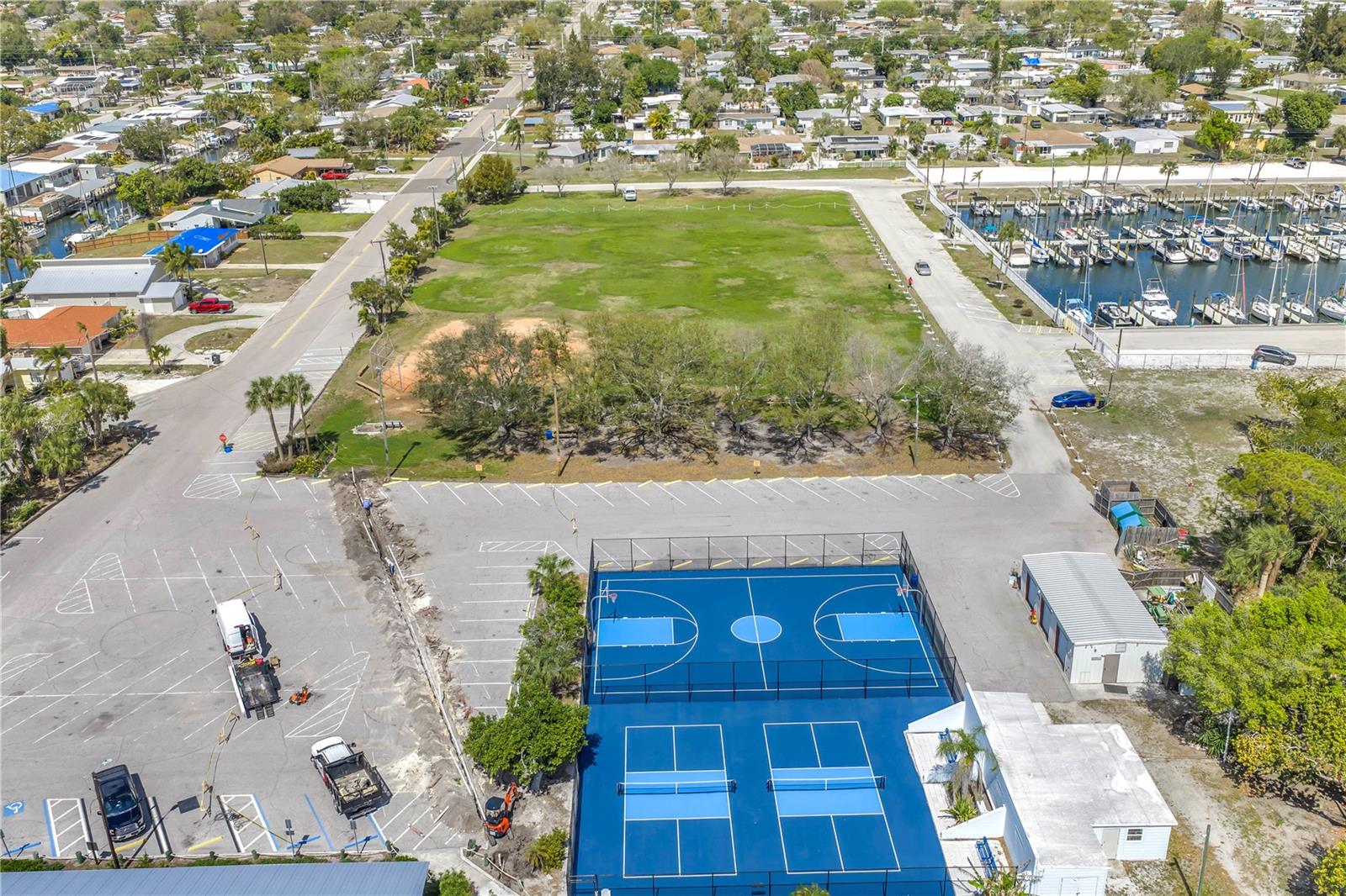 BAYSHORE GARDENS SEC 3 - Residential