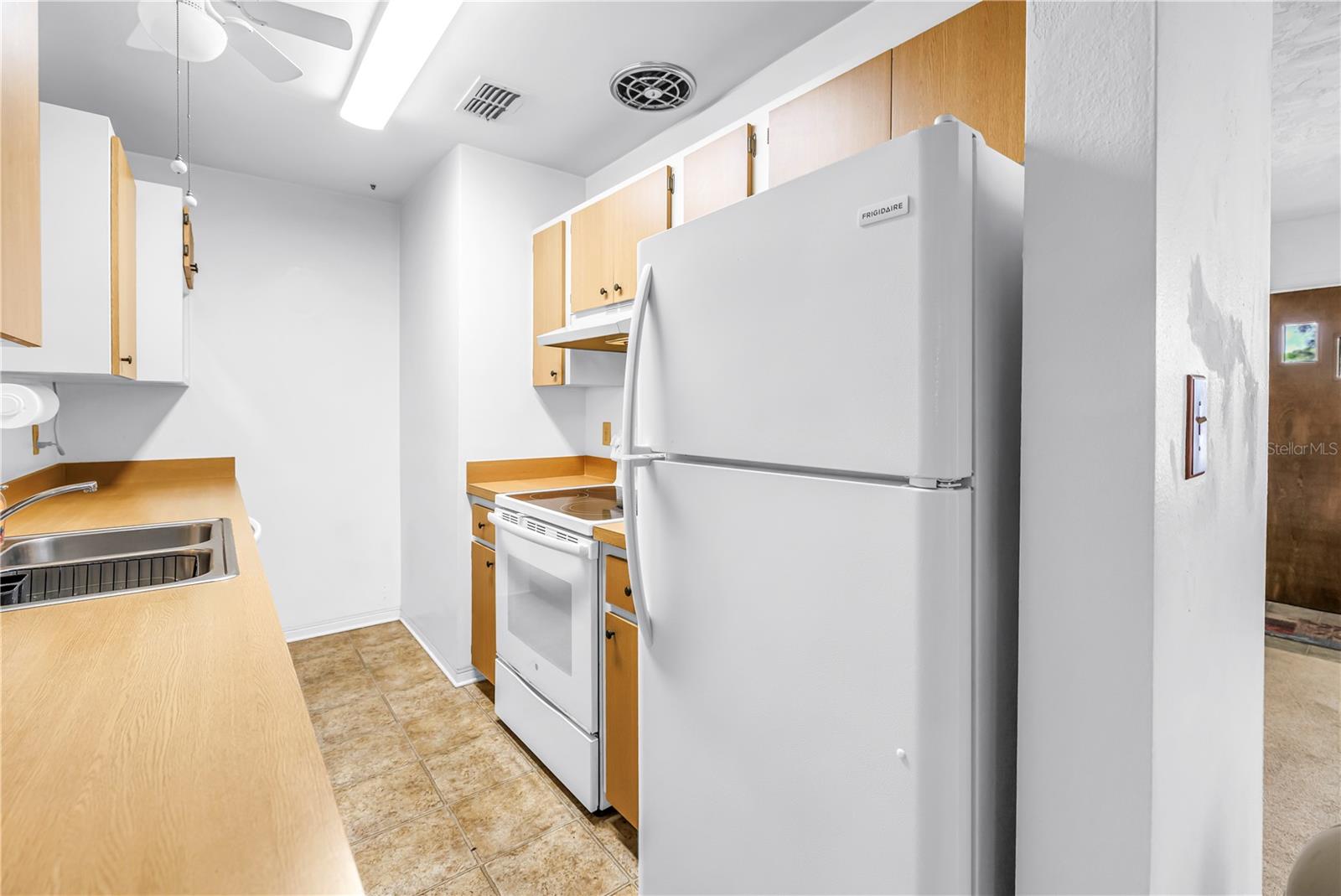 BAYSHORE GARDENS SEC 3 - Residential