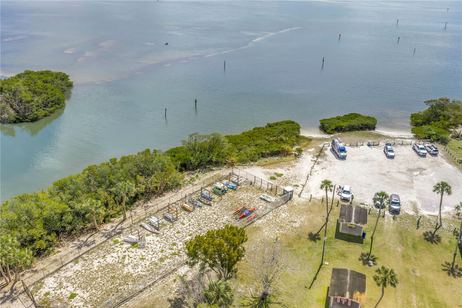 BAYSHORE GARDENS SEC 3 - Residential