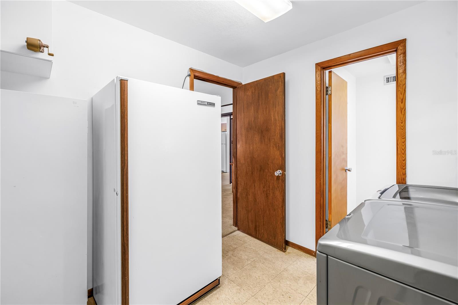 BAYSHORE GARDENS SEC 3 - Residential