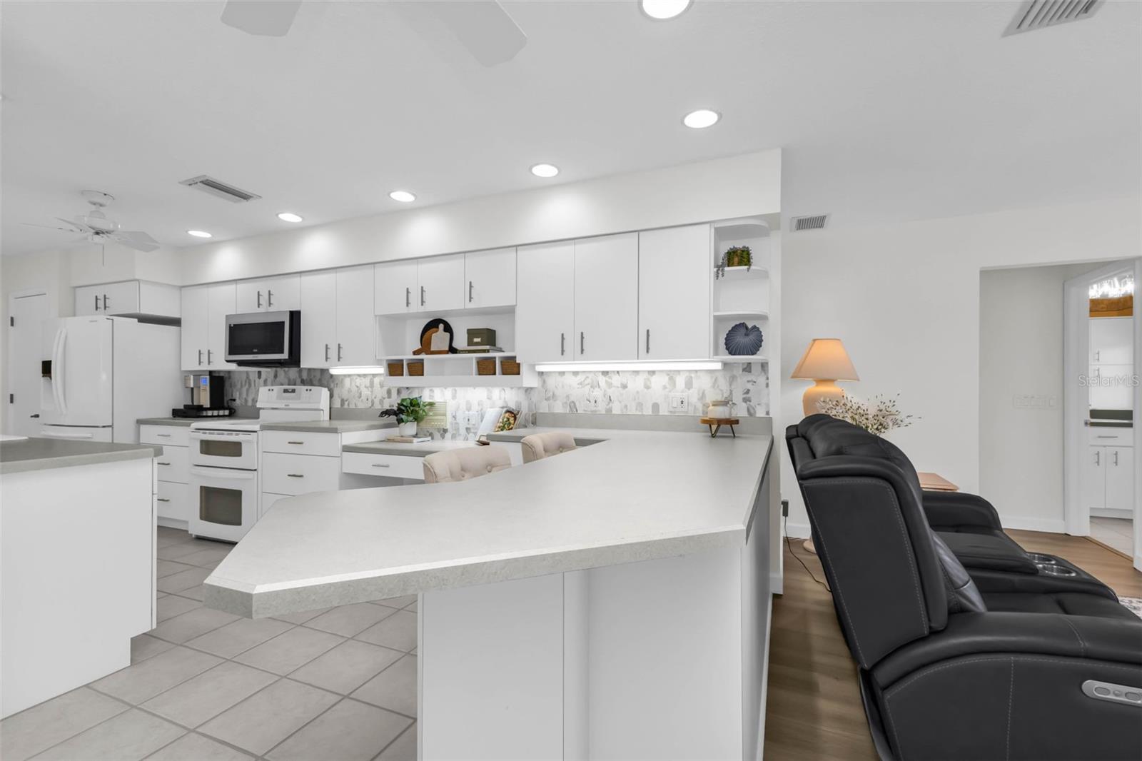 PUNTA GORDA ISLES SEC 11 - Residential