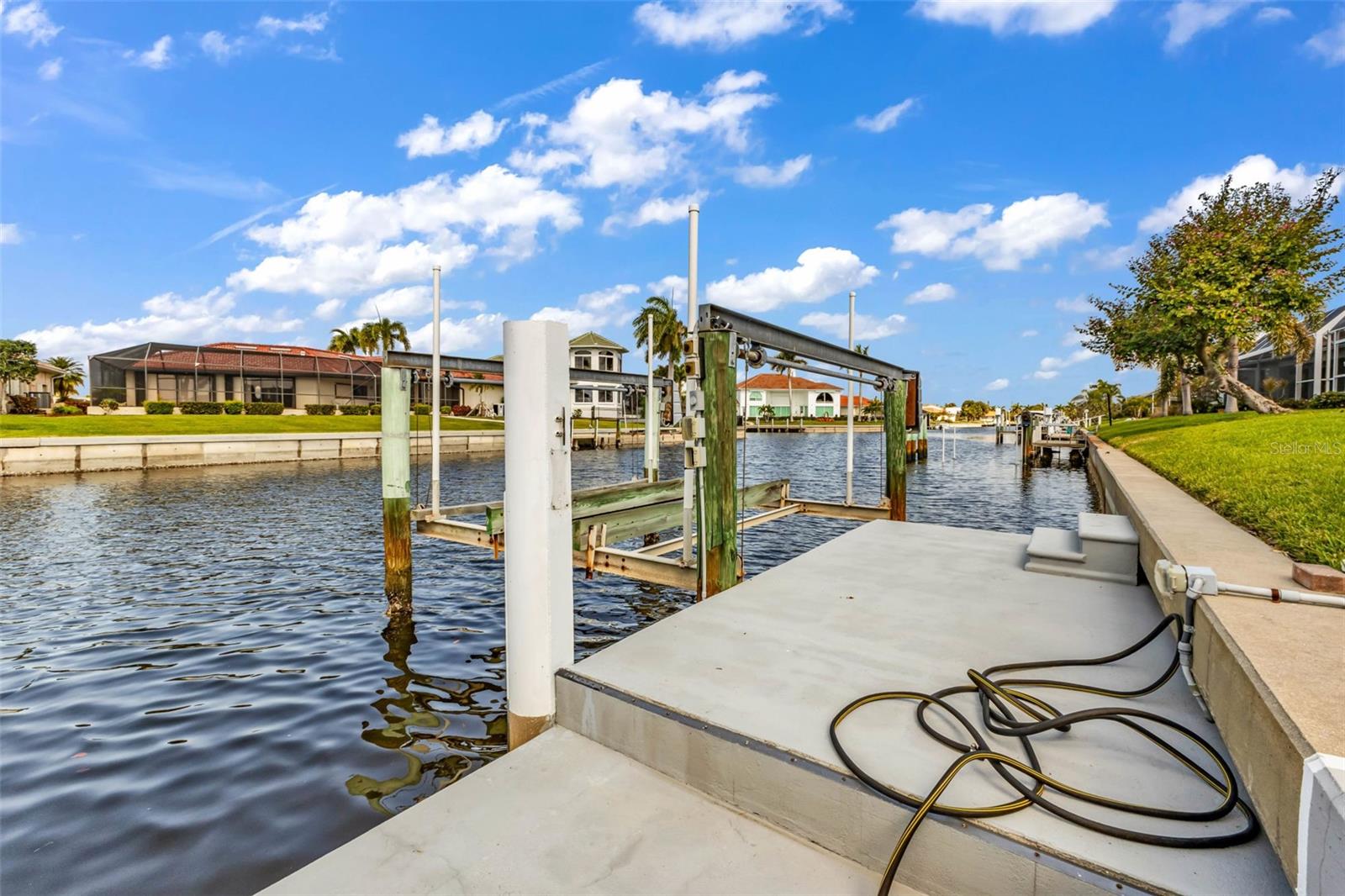 PUNTA GORDA ISLES SEC 11 - Residential