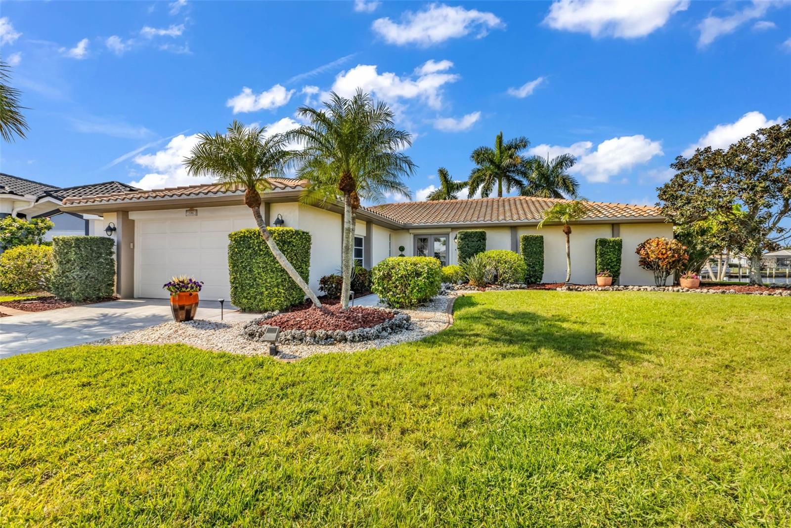 PUNTA GORDA ISLES SEC 11 - Residential