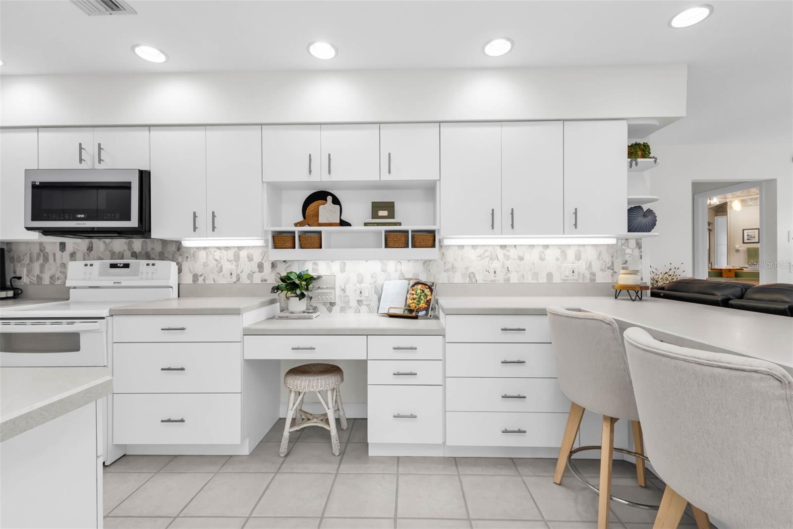 PUNTA GORDA ISLES SEC 11 - Residential