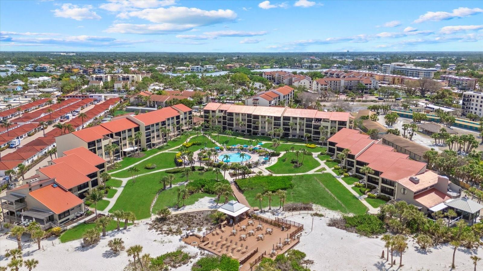SIESTA DUNES BEACH - Residential