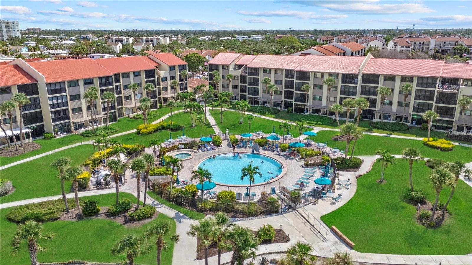 SIESTA DUNES BEACH - Residential