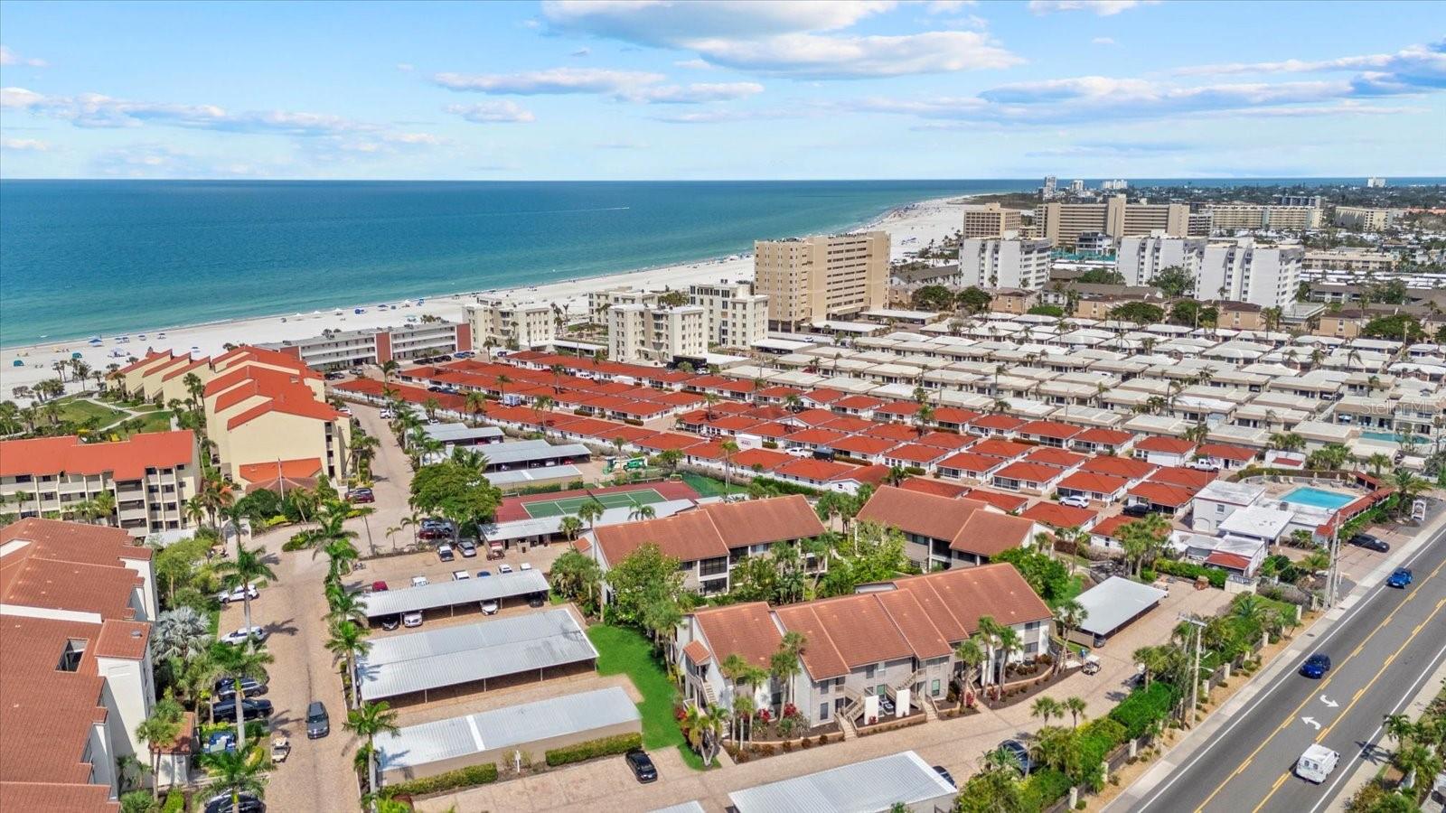 SIESTA DUNES BEACH - Residential