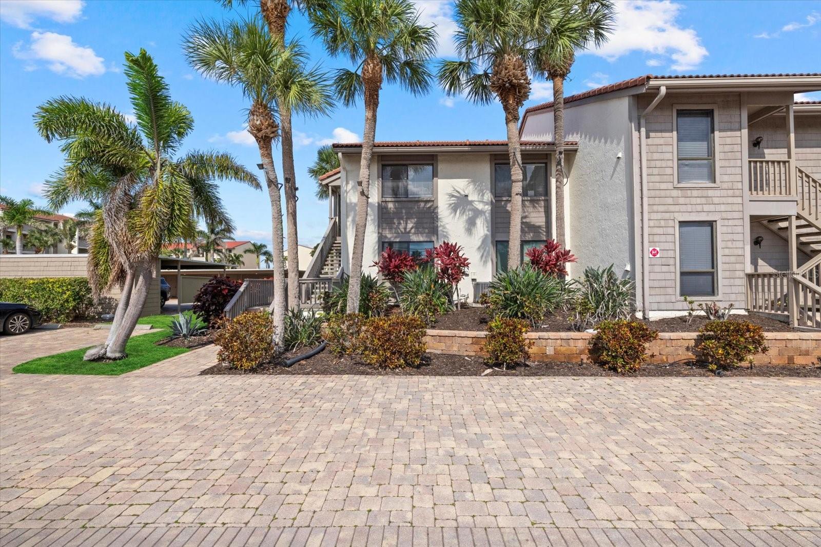 Located just two walkways from the world-renowned powdery sands of Siesta Key Beach, this beautifully maintained 2-bedroom, 2-bath turnkey condo offers not only the ultimate coastal lifestyle, but peace of mind. Withstanding recent hurricanes without issue and no flood claims on record, this unit stands strong as both a smart investment and a personal retreat.
In 2023 alone, it brought in over $62,000 in rental income, supported by a proven short-term rental history and exceptional on-site management that keeps your property in top condition year-round.
Residents and guests alike enjoy access to resort-style amenities including a clubhouse, sparkling pool, and tennis courts, all just moments from Siesta Key’s most popular restaurants, bars, and boutique shops.
Whether you're seeking a stress free getaway or a high-performing rental property, this condo checks every box! Location, income potential, and long-term value.