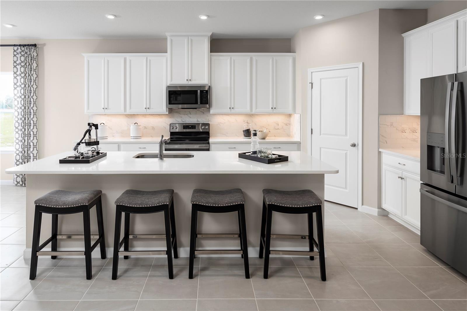 11062 NELLIE CROSSING CIRCLE