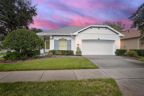 A home in DELAND