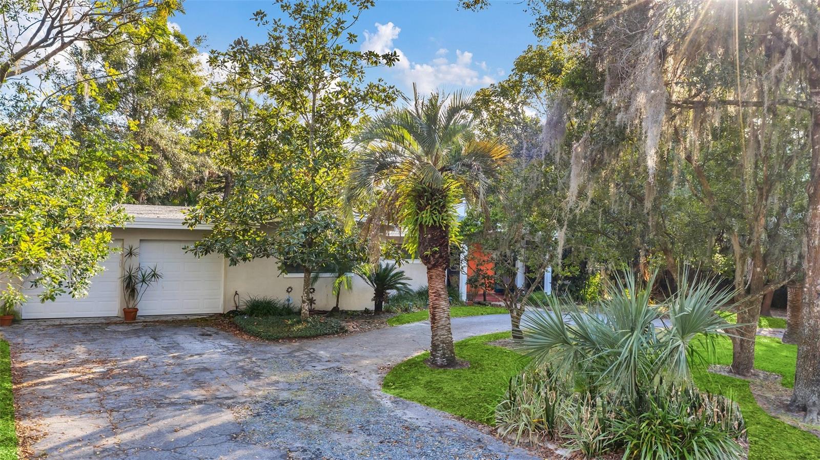 Photo 12 of 20 of 942 POINCIANA LANE house