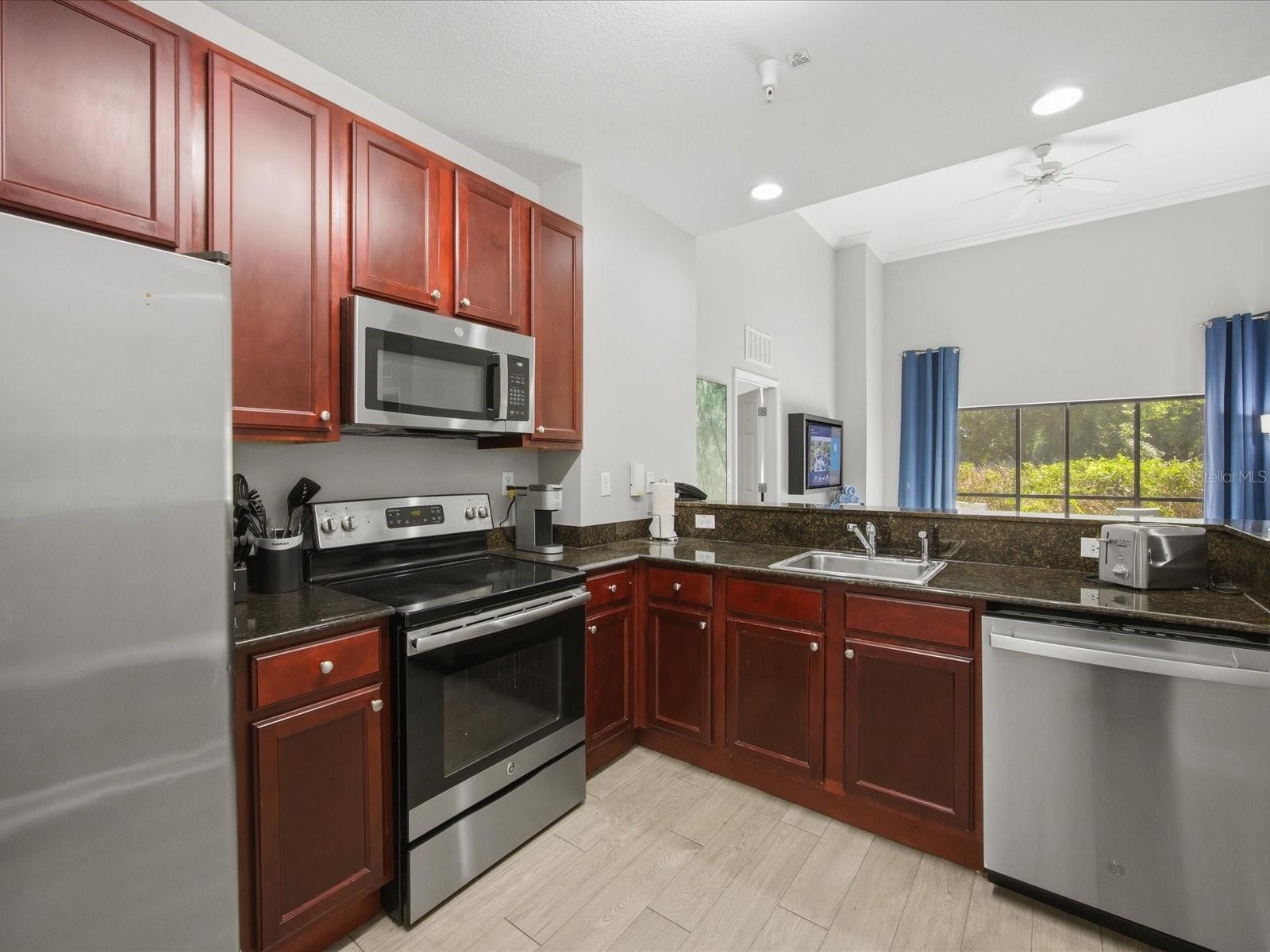 GROVE RESORT AND SPA - Residential