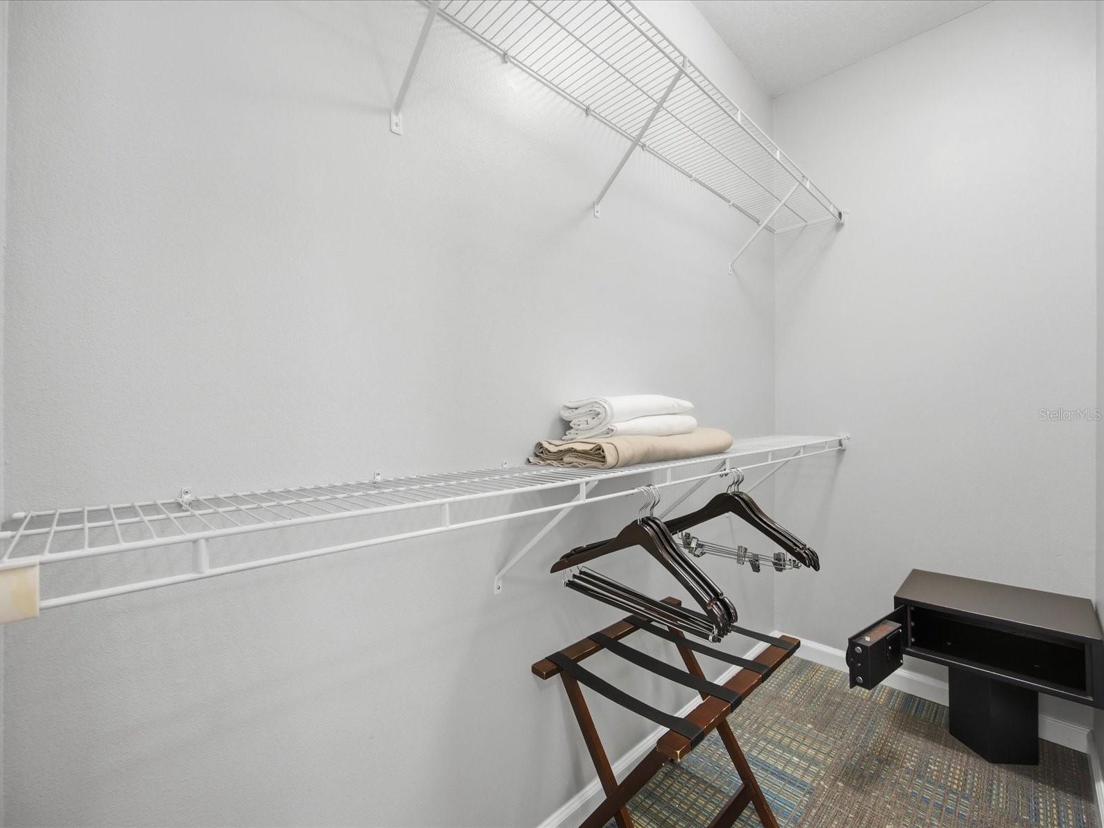 GROVE RESORT AND SPA - Residential