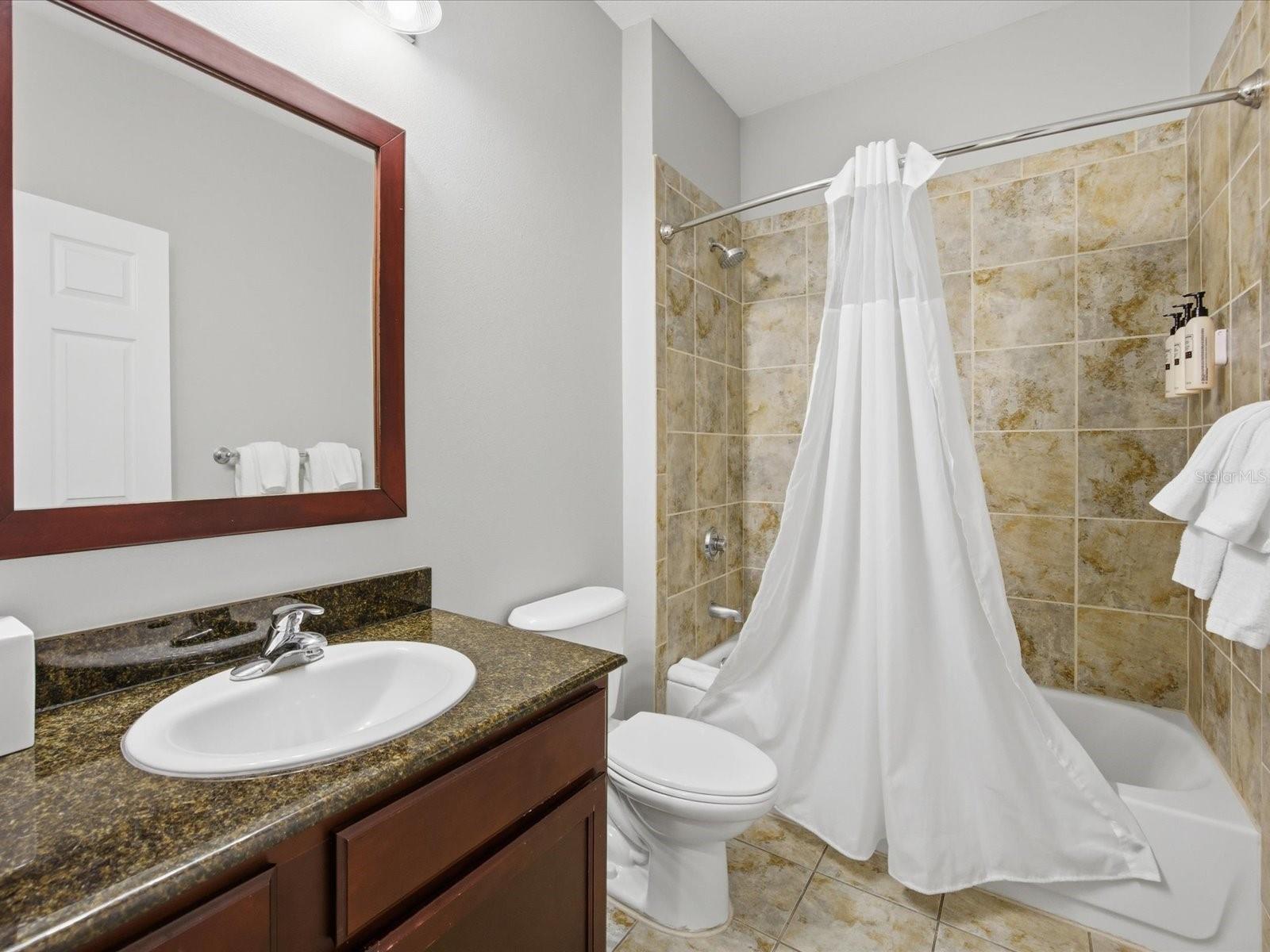 GROVE RESORT AND SPA - Residential