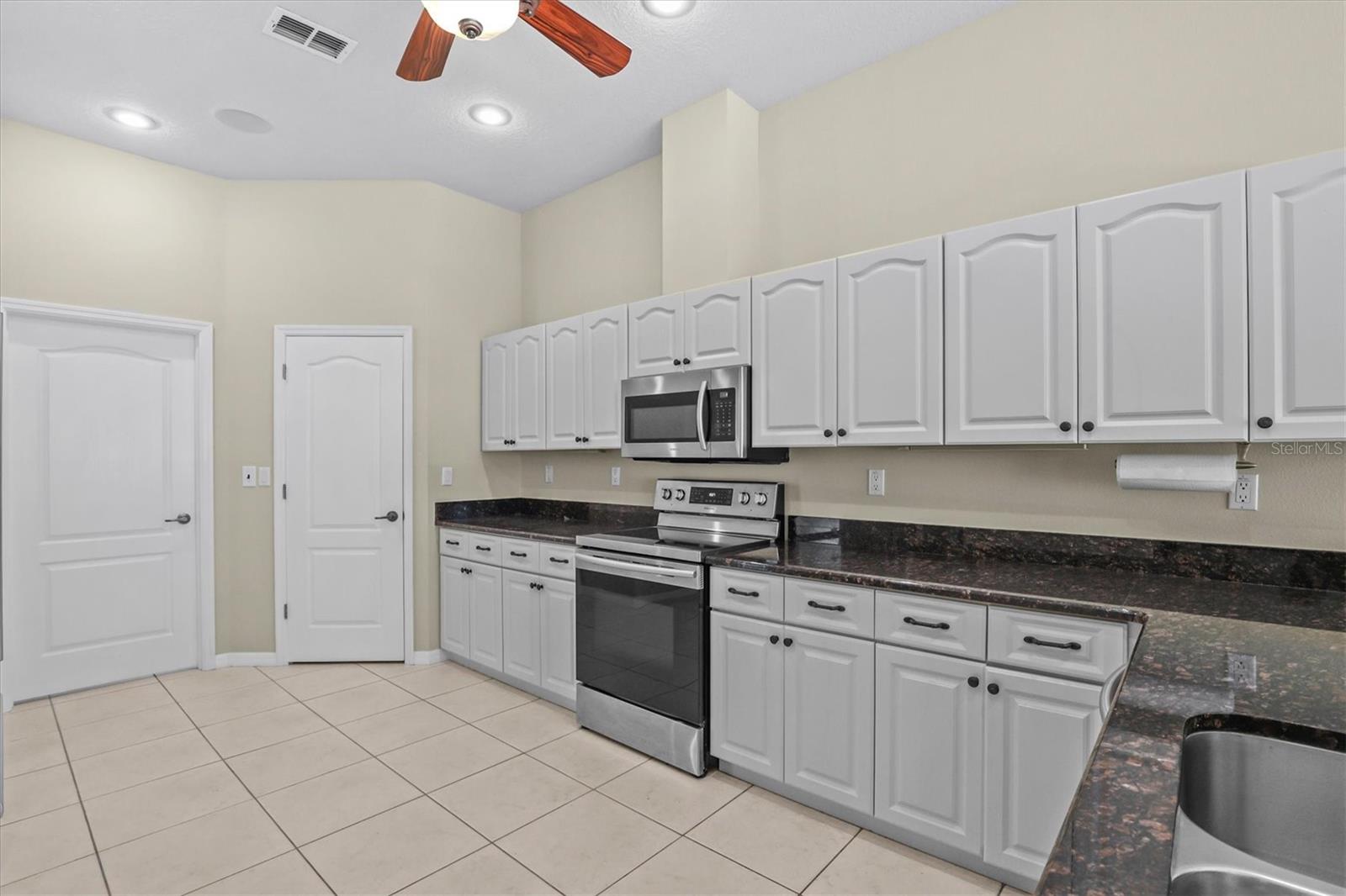 GLEN LAKES PH 1 - Residential