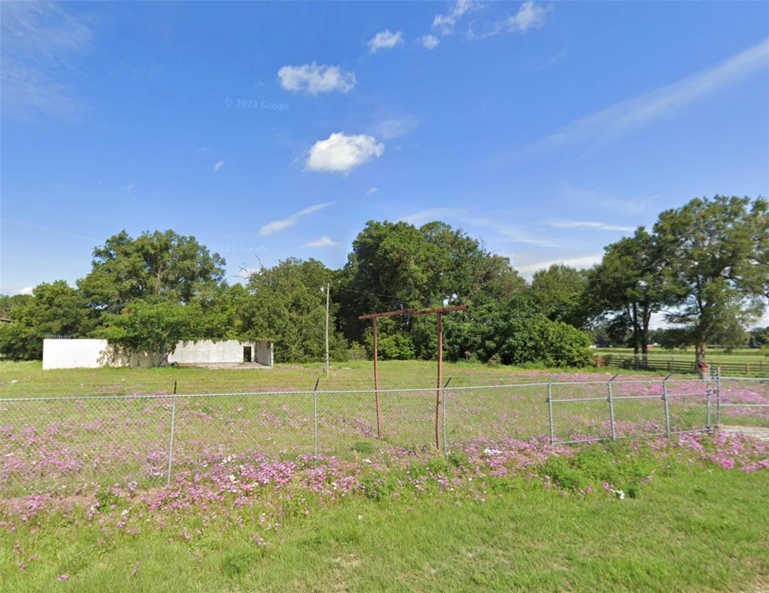 SOUTH MARION TRACTOR - Land