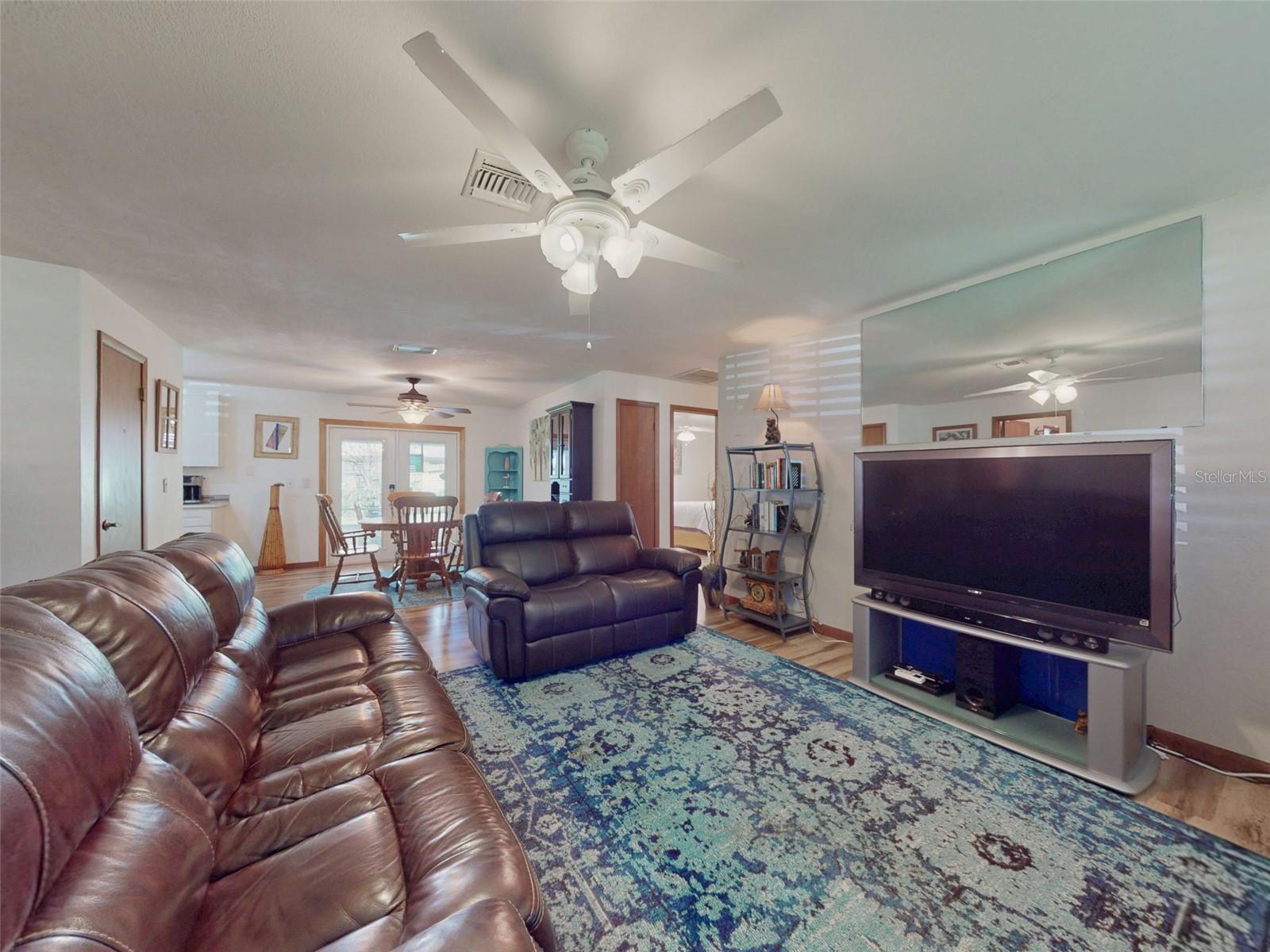 570 OLIVER DRIVE