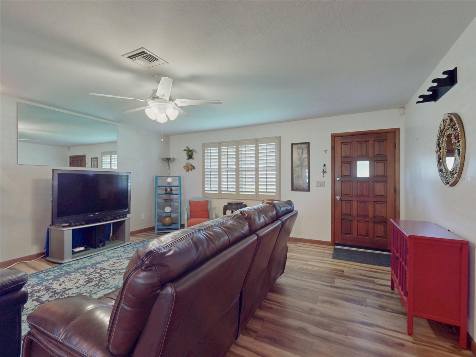 570 OLIVER DRIVE