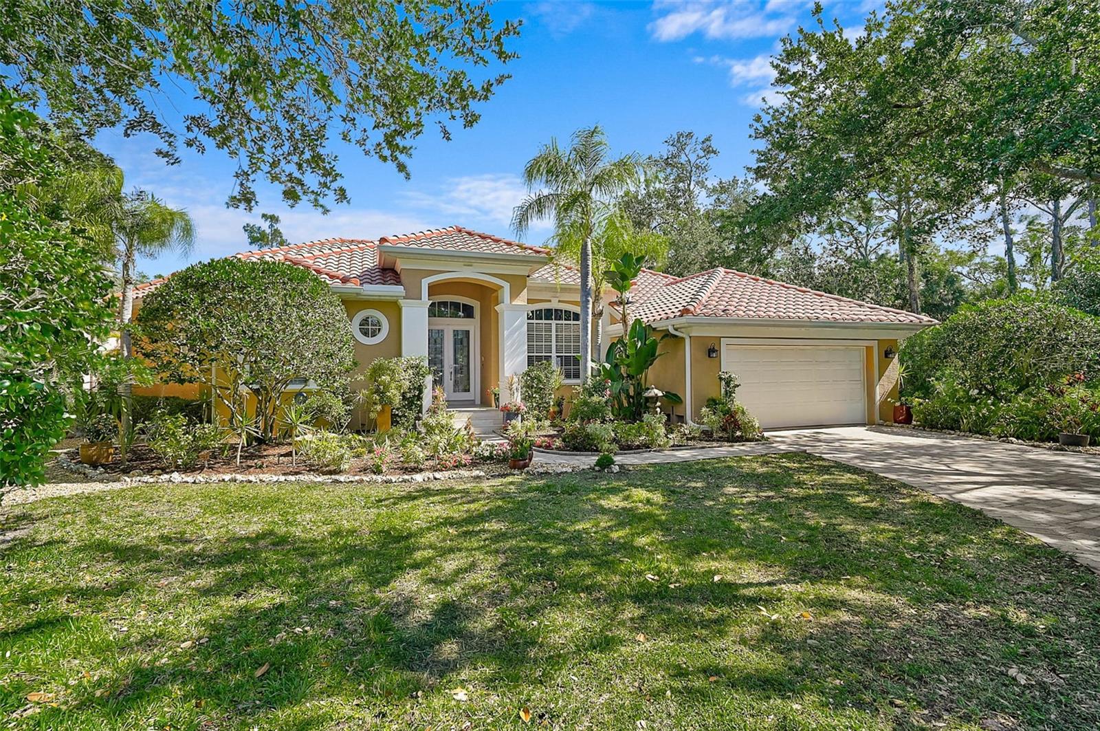 919 TRANQUILITY CIRCLE CIRCLE