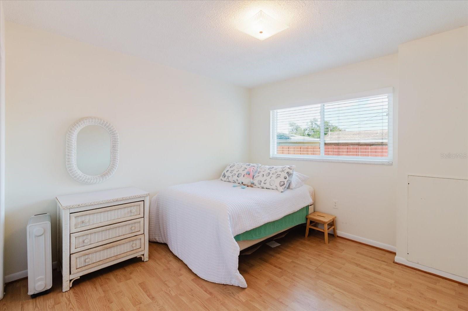 SHELLEY GARDENS 3 CONDO - Residential