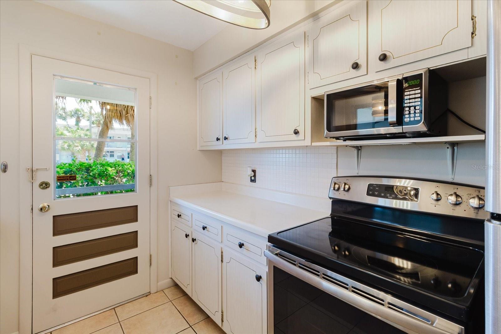 SHELLEY GARDENS 3 CONDO - Residential