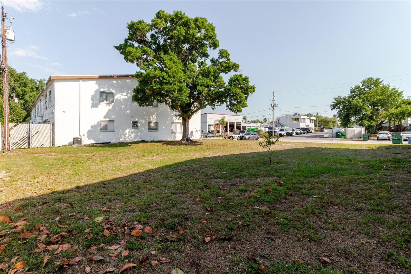 SHELLEY GARDENS 3 CONDO - Residential