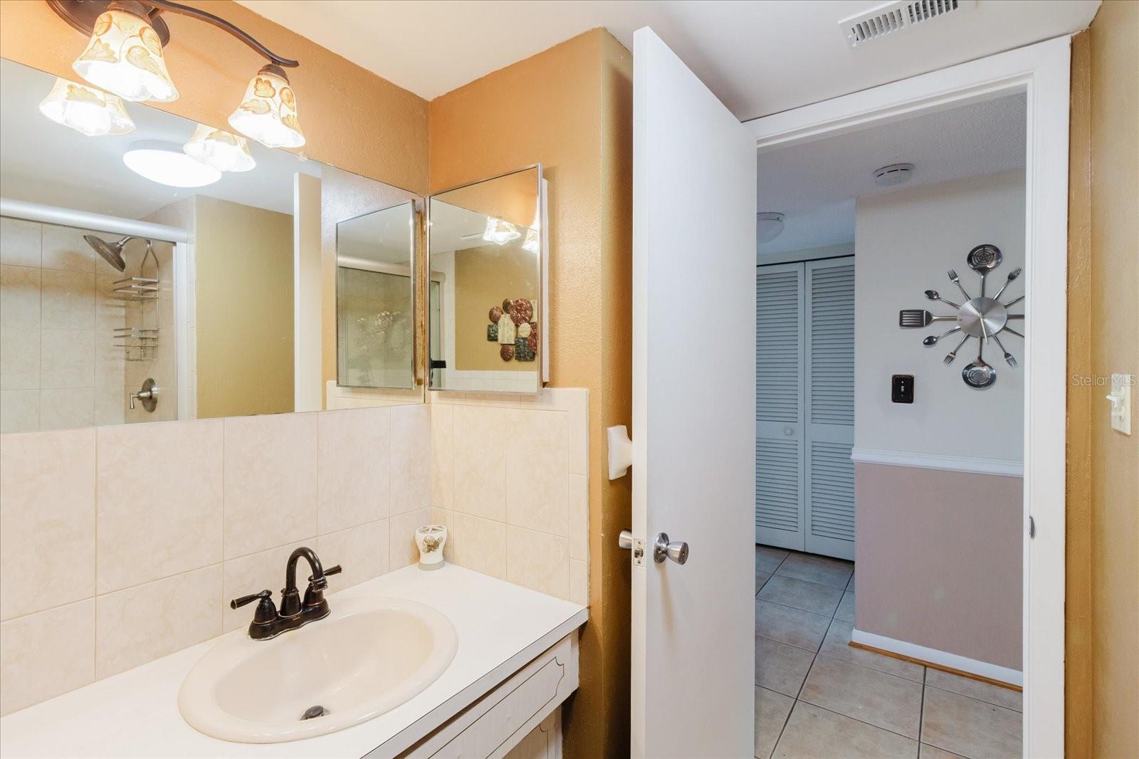 SHELLEY GARDENS 3 CONDO - Residential