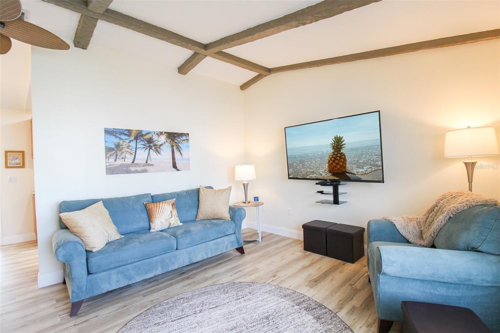 TAMARON - Residential Lease