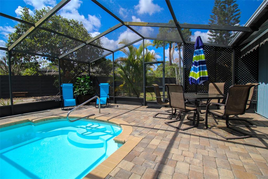 TAMARON - Residential Lease