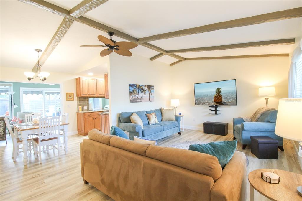 TAMARON - Residential Lease