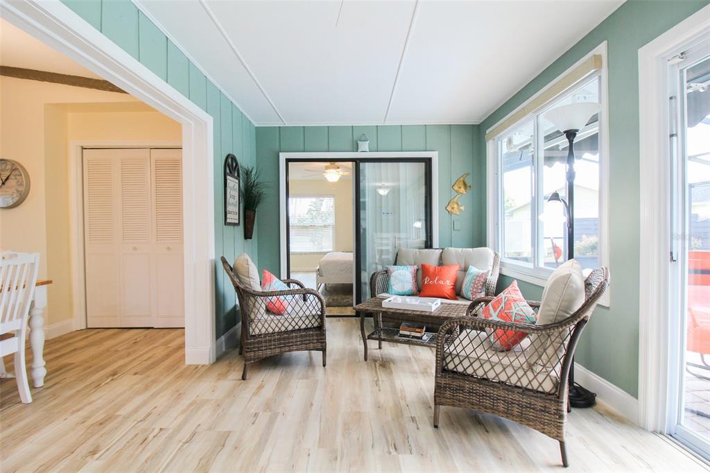 TAMARON - Residential Lease