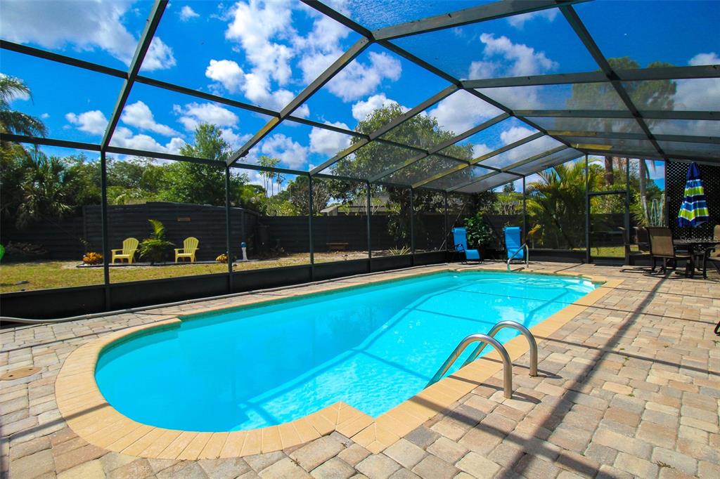 TAMARON - Residential Lease