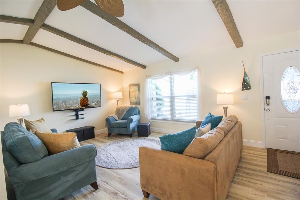 TAMARON - Residential Lease