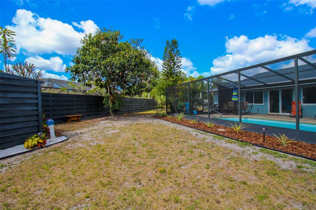 TAMARON - Residential Lease