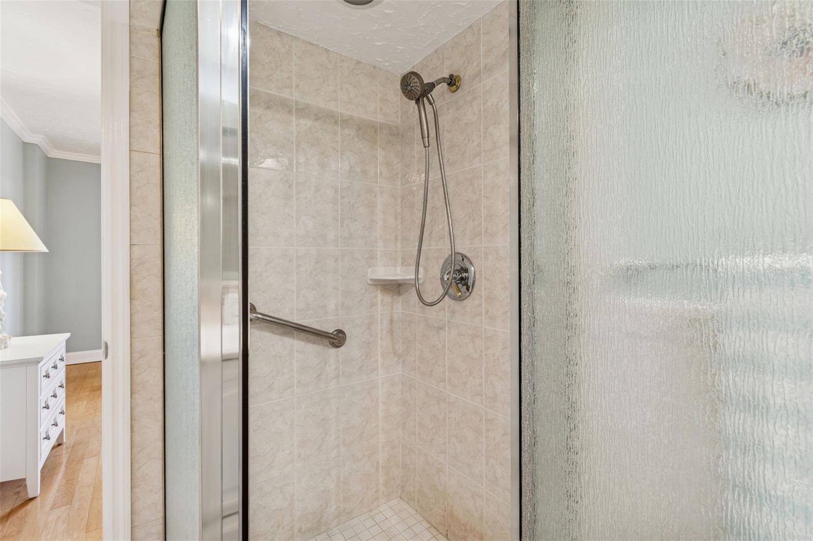 COVE CAY VILLAGE IV - Residential