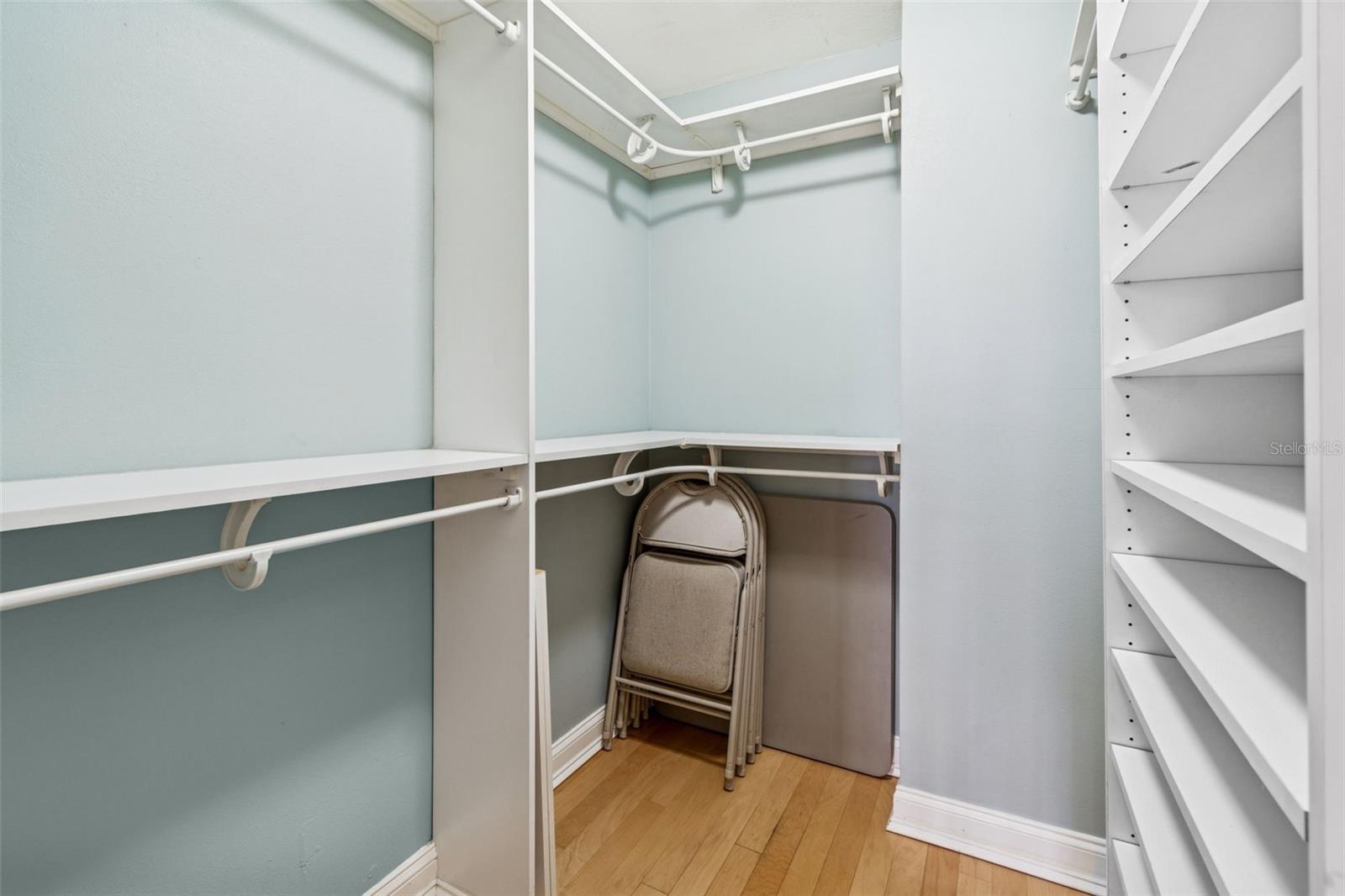 COVE CAY VILLAGE IV - Residential