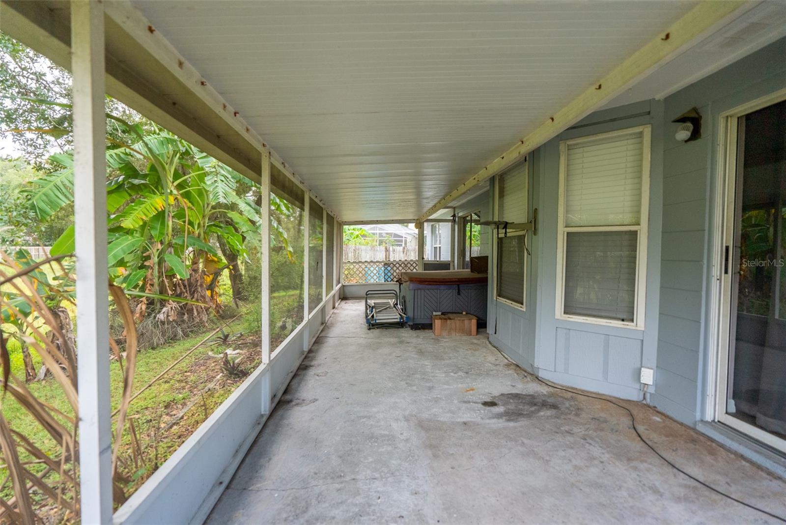 PLANTERS WALK - Residential