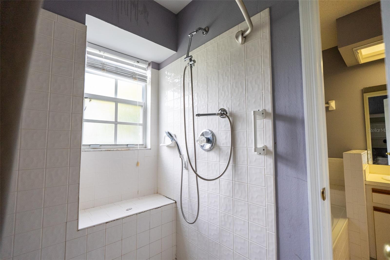 PLANTERS WALK - Residential